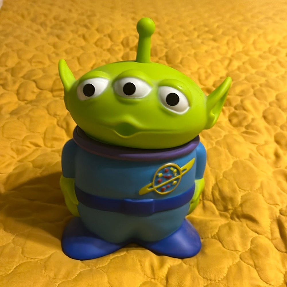 Disney Little Green Man Sipper